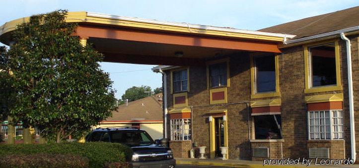 America'S Best Inn Montgomery モンゴメリー エクステリア 写真