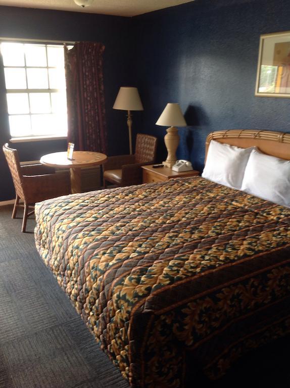 America'S Best Inn Montgomery モンゴメリー 部屋 写真