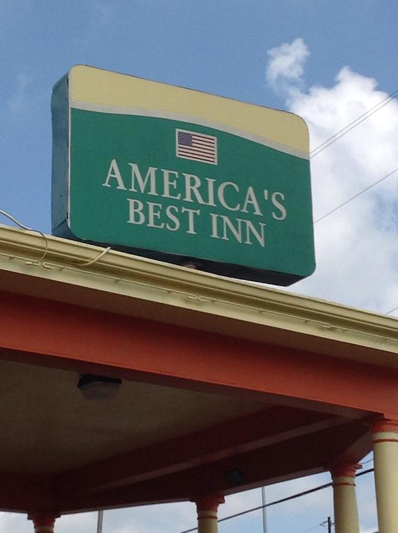 America'S Best Inn Montgomery モンゴメリー エクステリア 写真