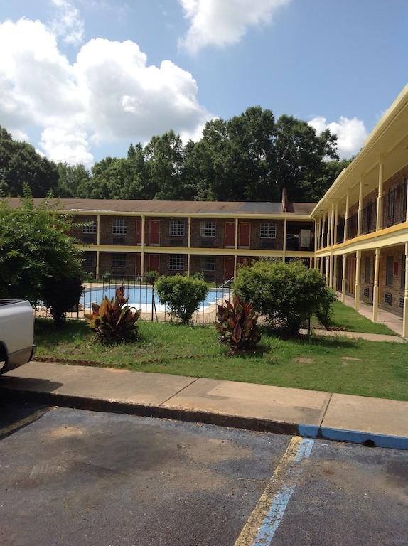America'S Best Inn Montgomery モンゴメリー エクステリア 写真