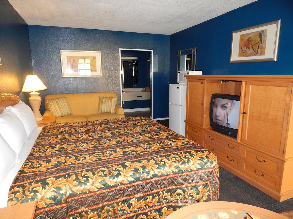 America'S Best Inn Montgomery モンゴメリー エクステリア 写真